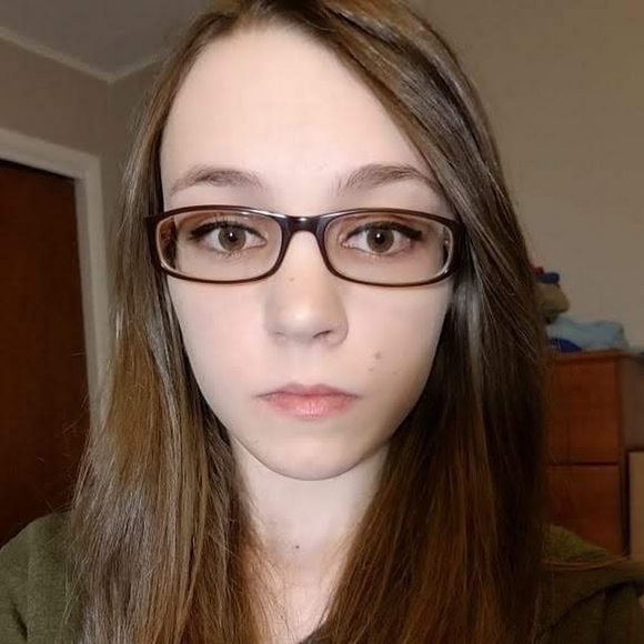 Meet your Posher, Em - Picture 1 of 1